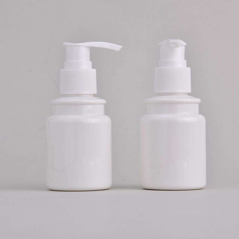 packaging cosmetic bottle